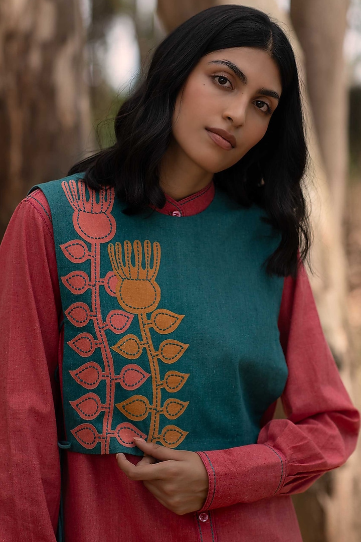 Ink Blue Muslin Cotton Embroidered Bib by Priya Agarwal at Pernia's Pop Up Shop