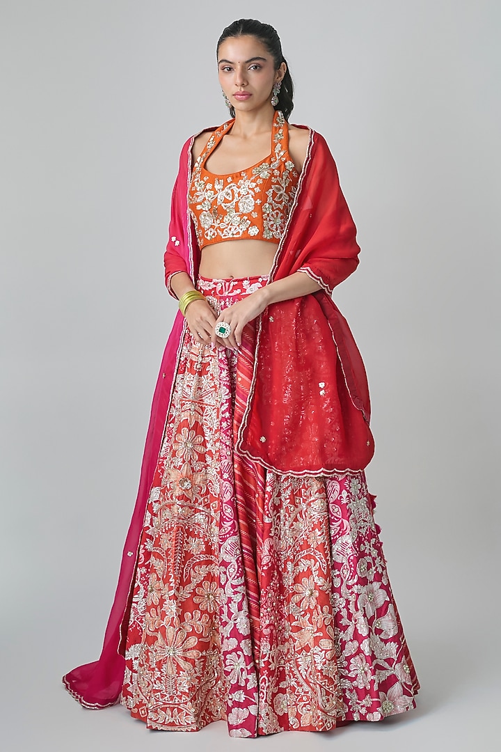 Pink Chiniya Silk Leheriya & Floral Printed Wedding Lehenga Set by Paulmi & Harsh at Pernia's Pop Up Shop