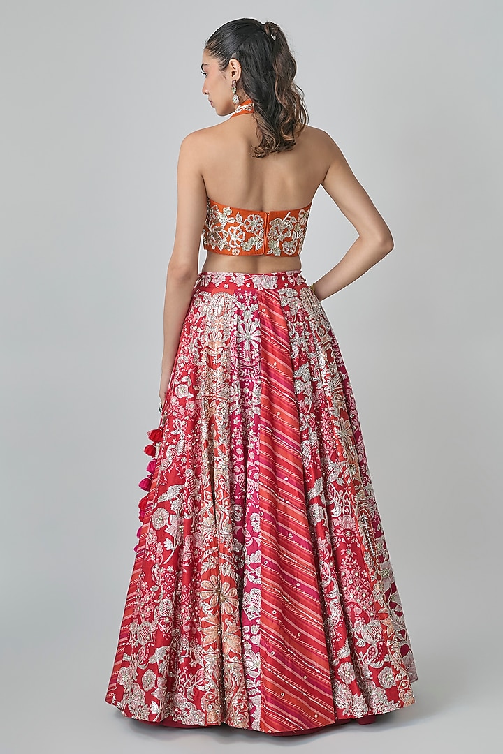 Pink Chiniya Silk Leheriya & Floral Printed Wedding Lehenga Set by Paulmi & Harsh at Pernia's Pop Up Shop