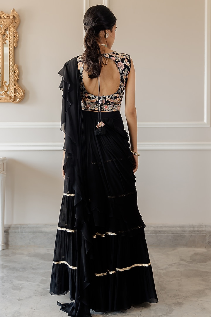 Black Pre-Draped Wedding Saree Set by Paulmi & Harsh at Pernia's Pop Up Shop