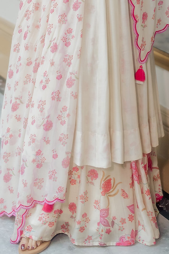 Off White Chanderi Silk Party Wear Anarkali Set by Paulmi & Harsh at Pernia's Pop Up Shop