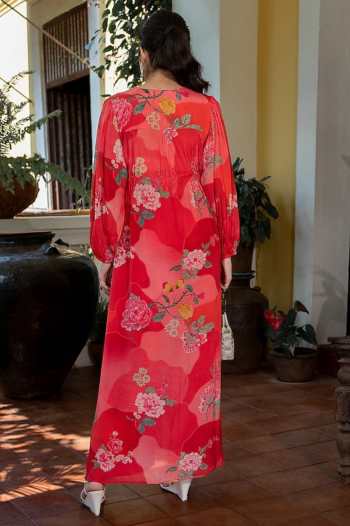 Red Pure Crepe Floral Printed Tunic Set by Paulmi & Harsh at Pernia's Pop Up Shop