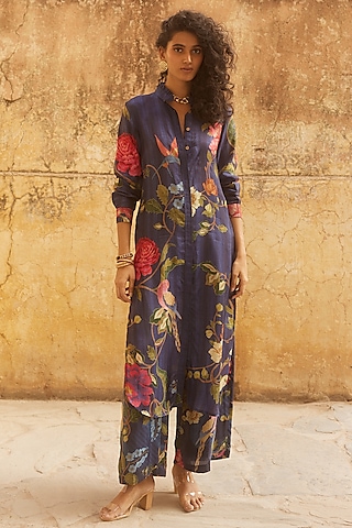MIdnight Blue Habutai Floral Printed Kurta Set by Paulmi & Harsh
