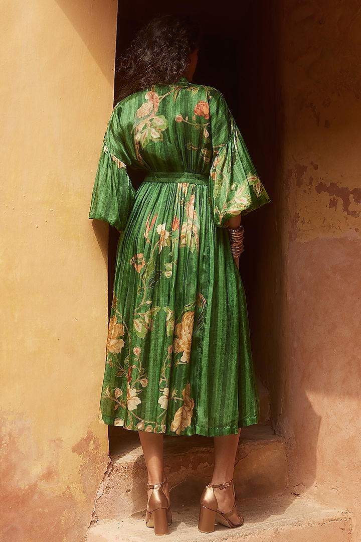 Green Habutai Floral Printed Midi Vacation Dress by Paulmi & Harsh at Pernia's Pop Up Shop