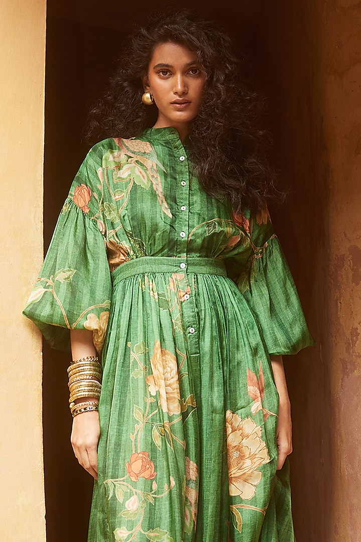 Green Habutai Floral Printed Midi Vacation Dress by Paulmi & Harsh at Pernia's Pop Up Shop