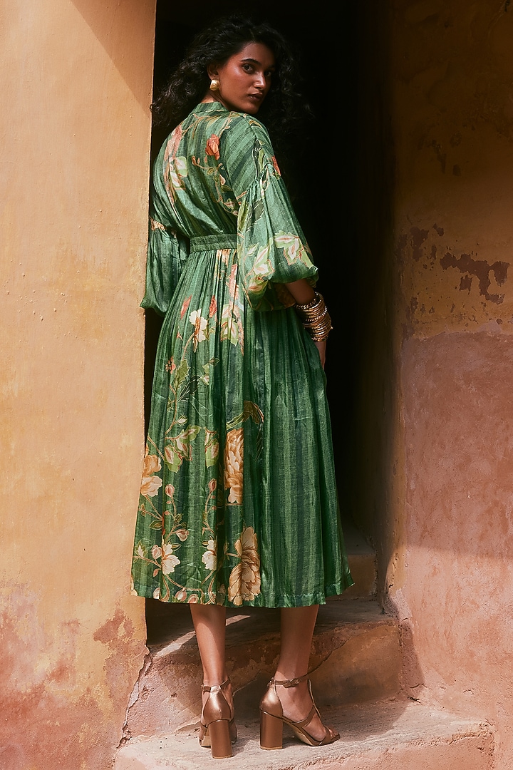 Green Habutai Floral Printed Midi Vacation Dress by Paulmi & Harsh at Pernia's Pop Up Shop