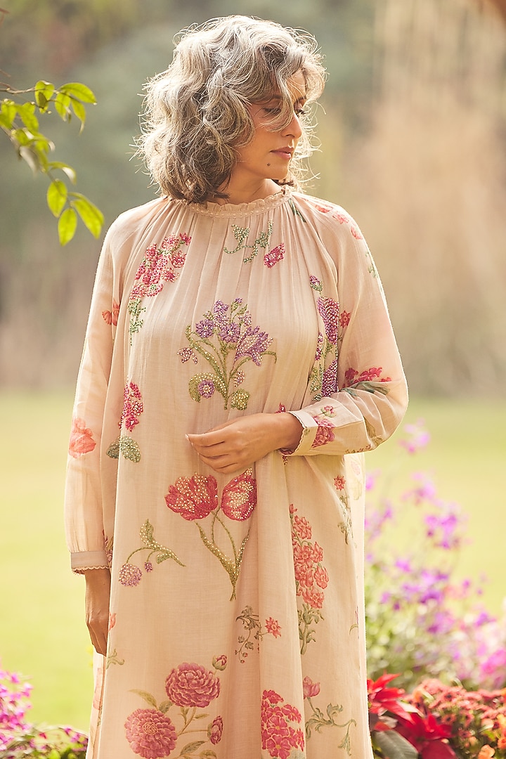 Dusty Rose Malai Chanderi Floral Printed Kurta Set by Paulmi & Harsh at Pernia's Pop Up Shop