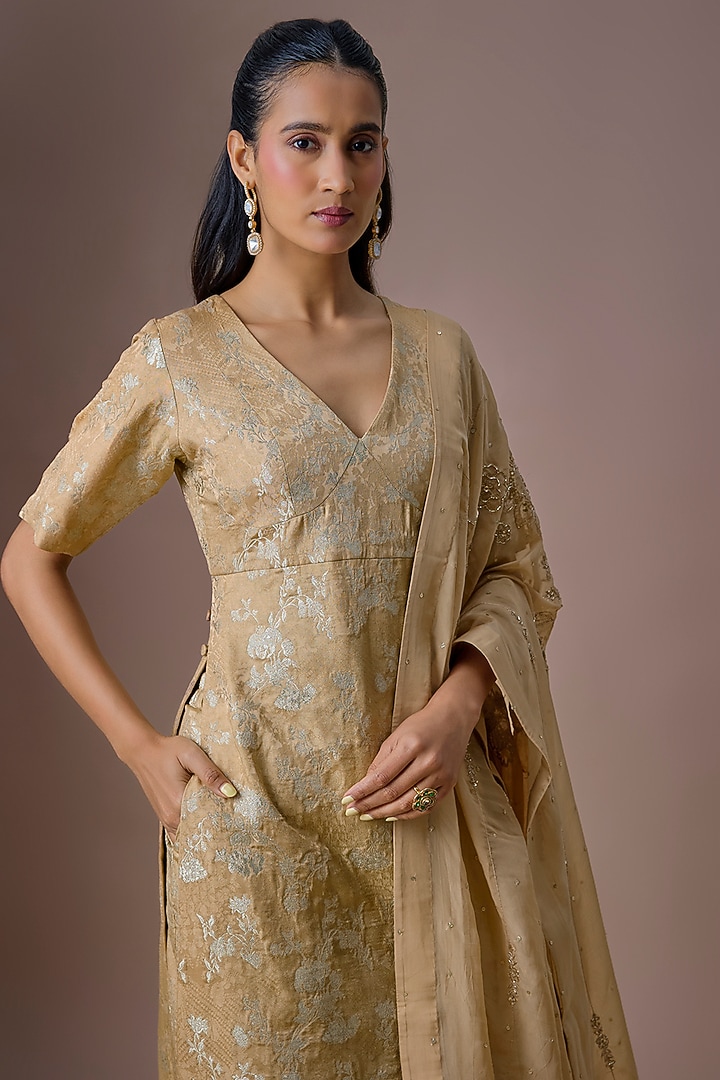 Sea Green Jacquard Embroidered Kurta Set by Paulmi & Harsh at Pernia's Pop Up Shop