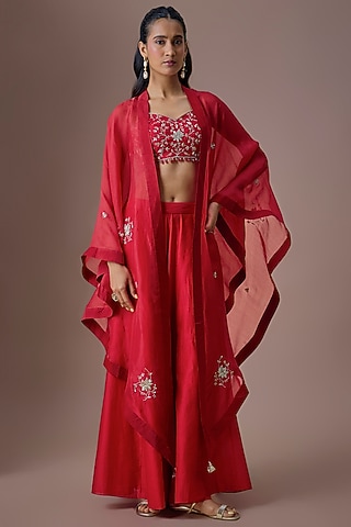 Red Organza & Crepe Embroidered Cape Set by Paulmi & Harsh