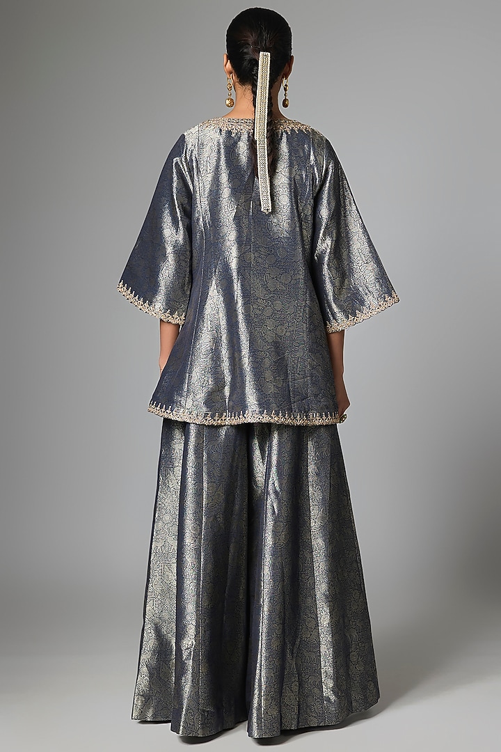 Navy Blue Jamawar Silk Embroidered Kurta Set by Paulmi & Harsh at Pernia's Pop Up Shop