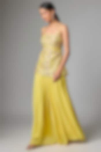 Yellow Georgette Zardosi Embroidered Kurta Set by Paulmi & Harsh at Pernia's Pop Up Shop