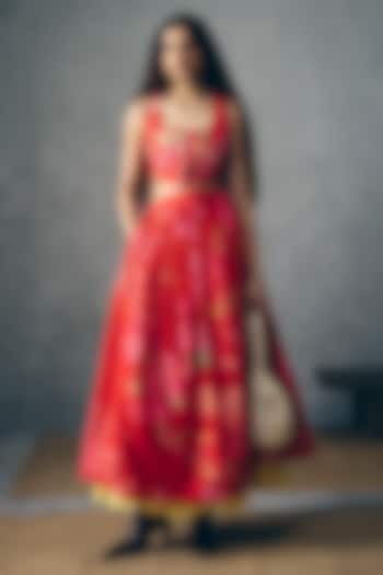 Red Chiniya Silk Printed Skirt Set by Paulmi & Harsh at Pernia's Pop Up Shop