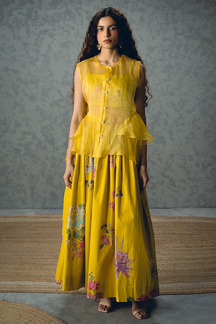 Yellow Poplin Printed Skirt Set by Paulmi & Harsh at Pernia's Pop Up Shop