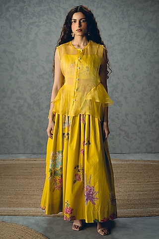 Yellow Poplin Printed Skirt Set by Paulmi & Harsh