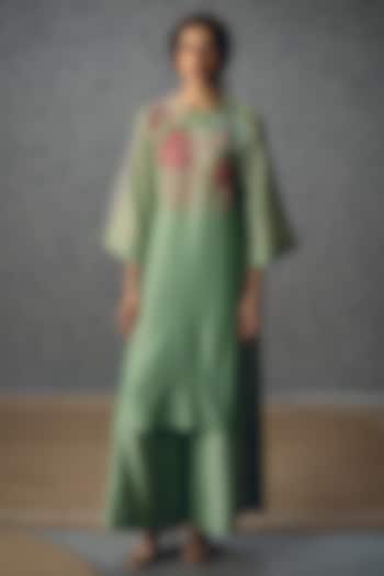 Sky Blue Chiniya Silk Floral Printed Kurta Set by Paulmi & Harsh at Pernia's Pop Up Shop