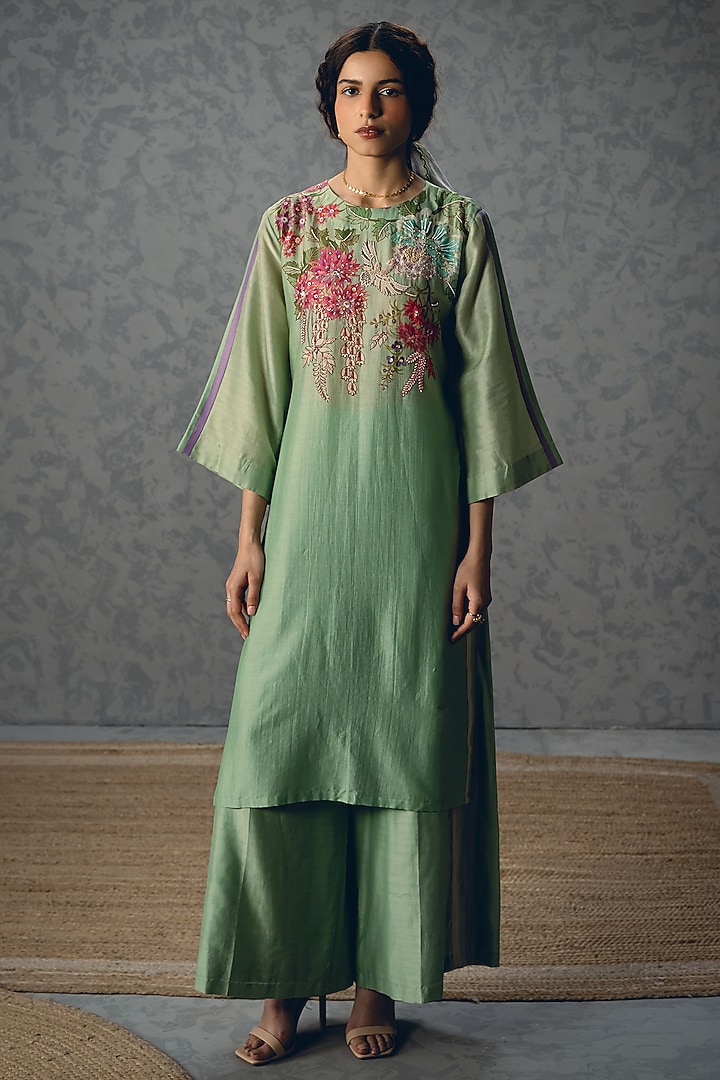 Sky Blue Chiniya Silk Floral Printed Kurta Set by Paulmi & Harsh at Pernia's Pop Up Shop