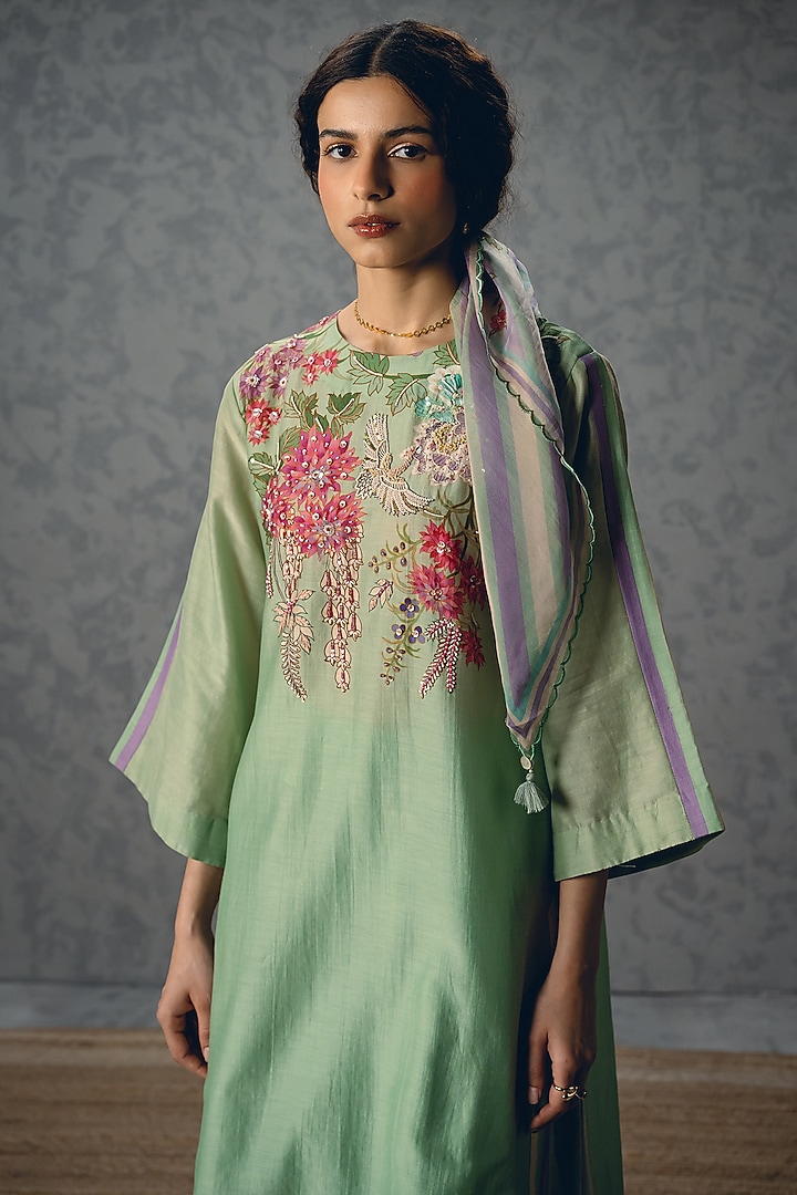 Sky Blue Chiniya Silk Floral Printed Kurta Set by Paulmi & Harsh at Pernia's Pop Up Shop