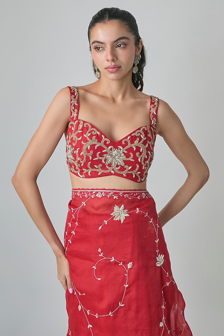 Red Pure Organza Hand Embroidered Wedding Saree Set by Paulmi & Harsh at Pernia's Pop Up Shop