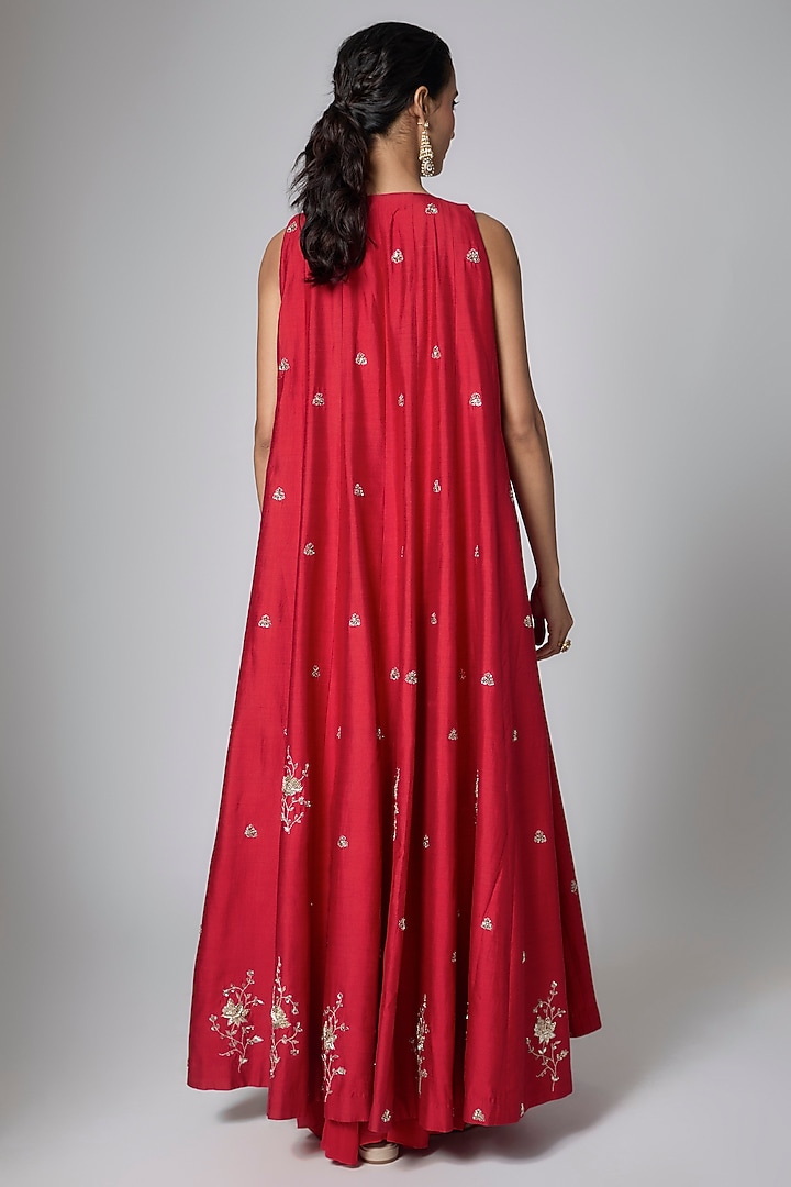 Red Pure Chiniya Zardosi Embroidered Jacket Set by Paulmi & Harsh at Pernia's Pop Up Shop