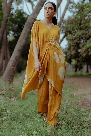 Ochre Yellow Crepe Printed Kurta Set by Paulmi & Harsh