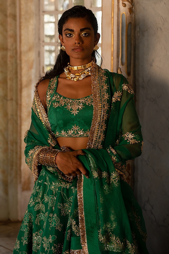 Emerald Green Russian Jacquard Wedding Lehenga Set by Paulmi & Harsh at Pernia's Pop Up Shop