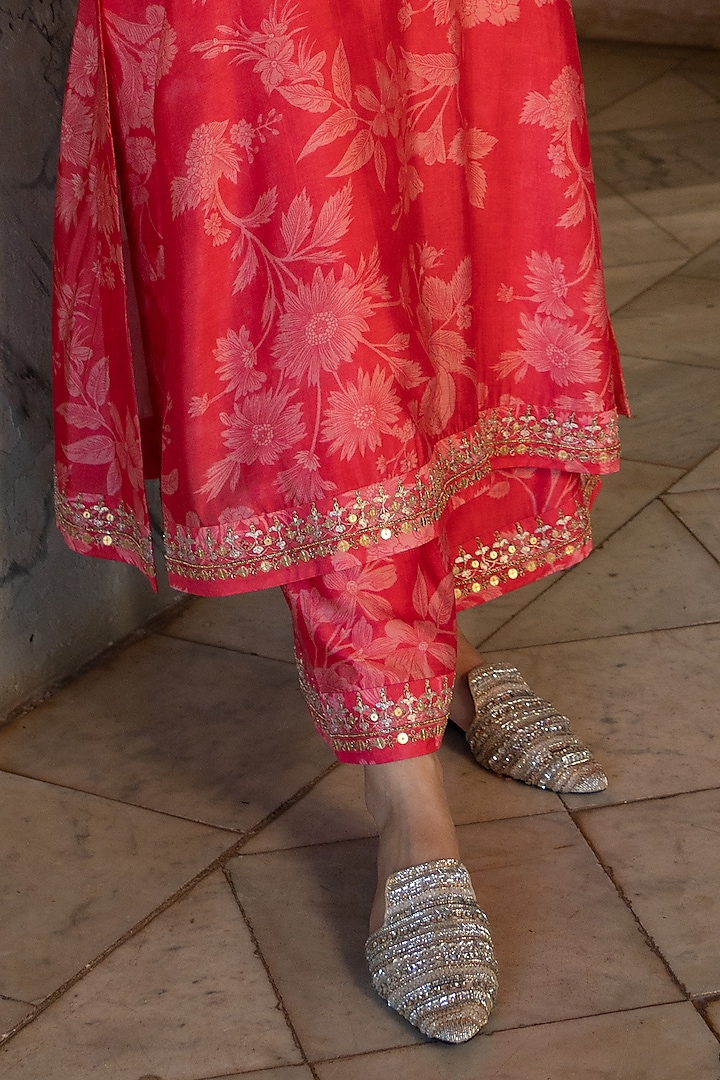 Red Cotton Silk Printed Kurta Set by Paulmi & Harsh at Pernia's Pop Up Shop