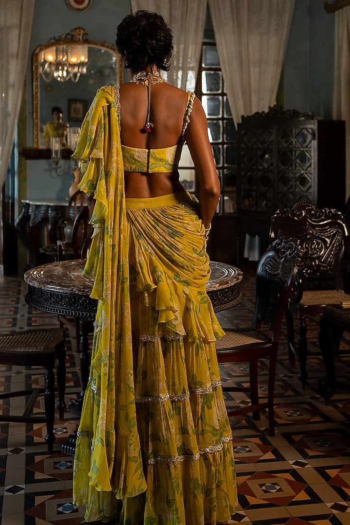 Lime Yellow Banglori Chiffon Printed Pre-Stitched Wedding Saree Set by Paulmi & Harsh at Pernia's Pop Up Shop