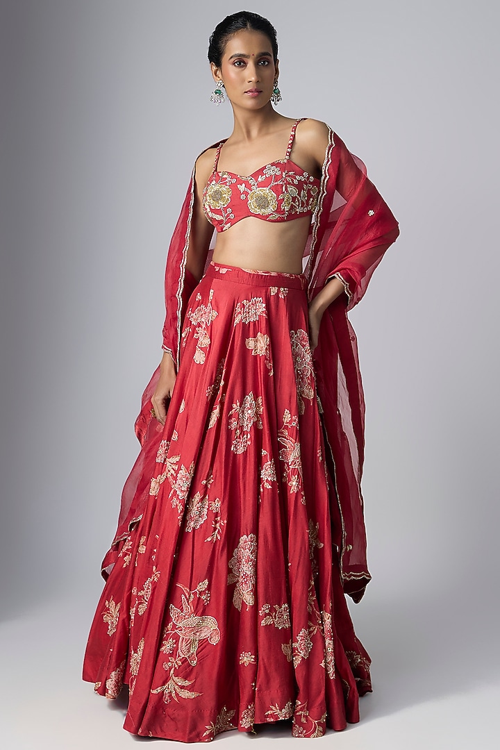 Red Chiniya Silk Printed Wedding Lehenga Set by Paulmi & Harsh at Pernia's Pop Up Shop