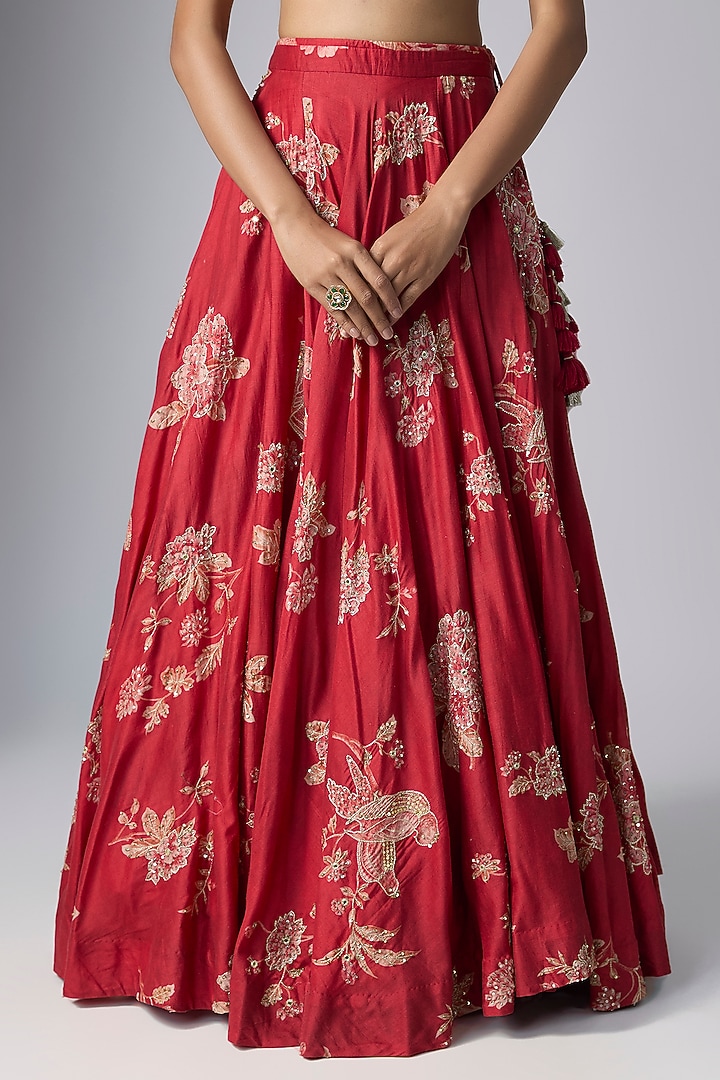 Red Chiniya Silk Printed Wedding Lehenga Set by Paulmi & Harsh at Pernia's Pop Up Shop