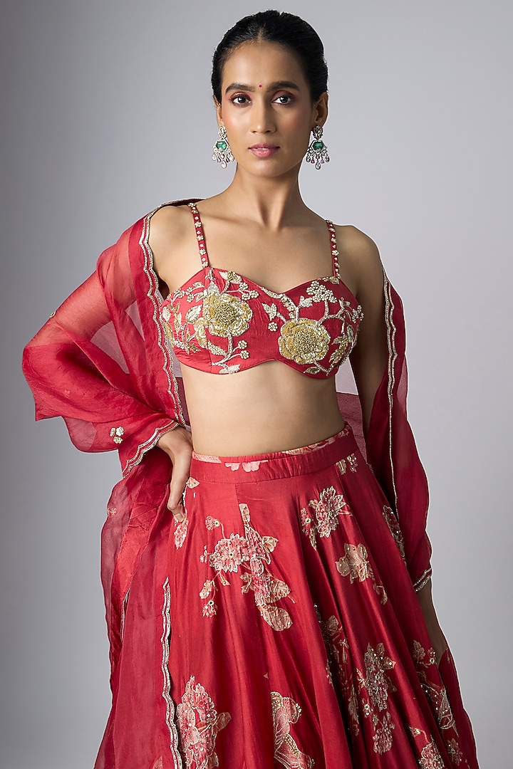 Red Chiniya Silk Printed Wedding Lehenga Set by Paulmi & Harsh at Pernia's Pop Up Shop
