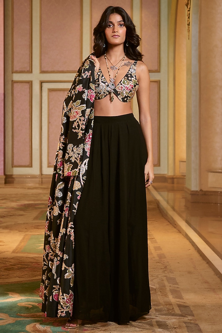 Black Chiniya Silk Zardosi Embroidered Jacket Set by Paulmi & Harsh at Pernia's Pop Up Shop