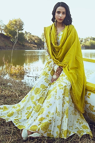 Off-White Bird Printed Anarkali Set by Paulmi & Harsh