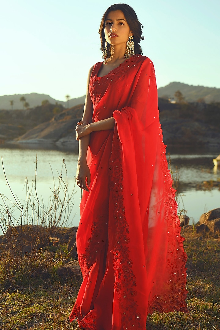 Tomato Red Party Wear Saree Set With Thread Cutwork by Paulmi & Harsh at Pernia's Pop Up Shop