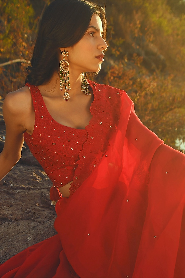 Tomato Red Party Wear Saree Set With Thread Cutwork by Paulmi & Harsh at Pernia's Pop Up Shop
