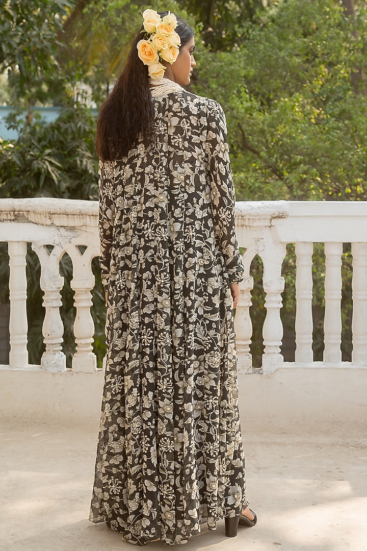 Black Georgette Floral Printed Jacket Set by Paulmi & Harsh at Pernia's Pop Up Shop