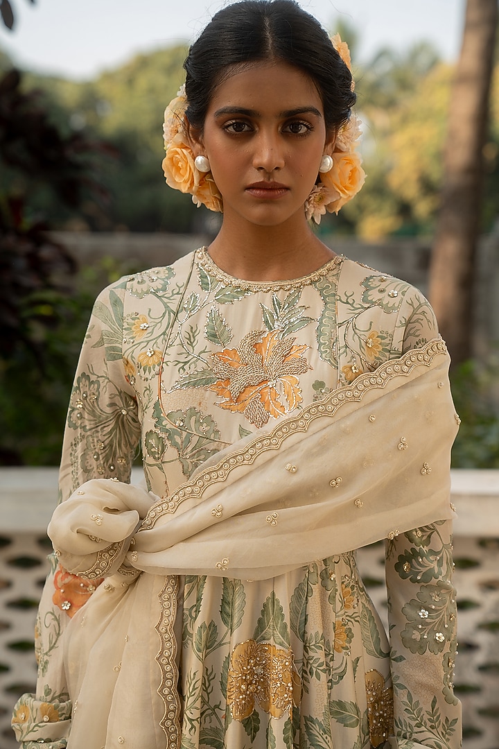Ivory Chinya Silk Embroidered & Printed Wedding Anarkali Set by Paulmi & Harsh at Pernia's Pop Up Shop