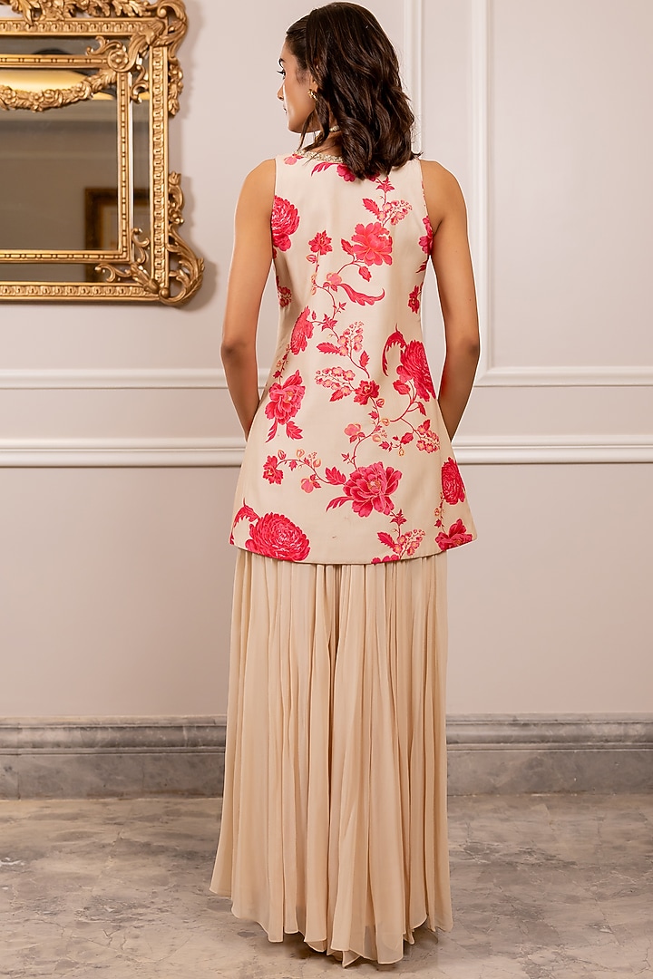 Off-White Chiniya Silk Floral Printed Kurta Set by Paulmi & Harsh at Pernia's Pop Up Shop
