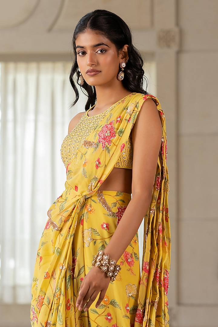 Yellow Georgette Floral Printed Pre-Draped Wedding Saree Set by Paulmi & Harsh at Pernia's Pop Up Shop