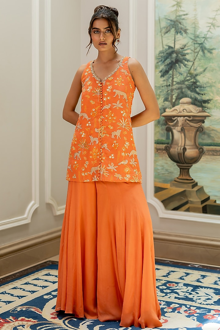 Orange Georgette Floral Printed Short Kurta Set by Paulmi & Harsh at Pernia's Pop Up Shop