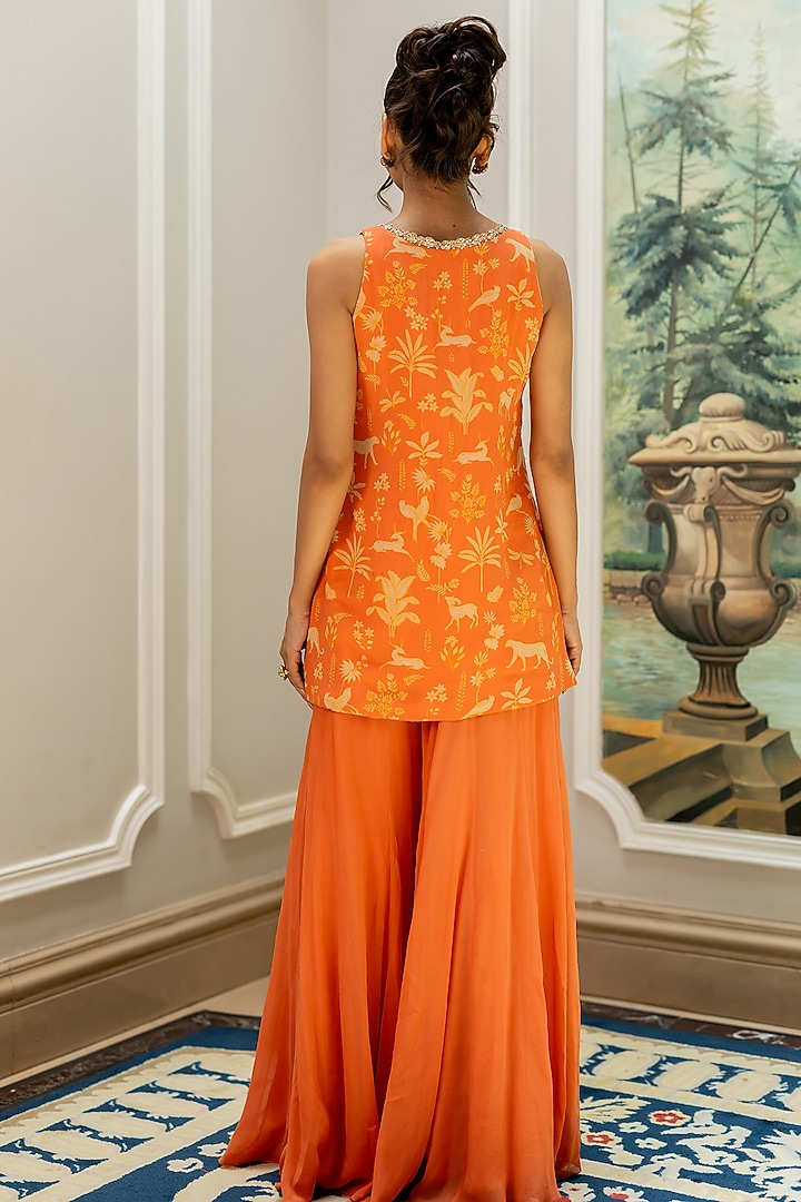 Orange Georgette Floral Printed Short Kurta Set by Paulmi & Harsh at Pernia's Pop Up Shop