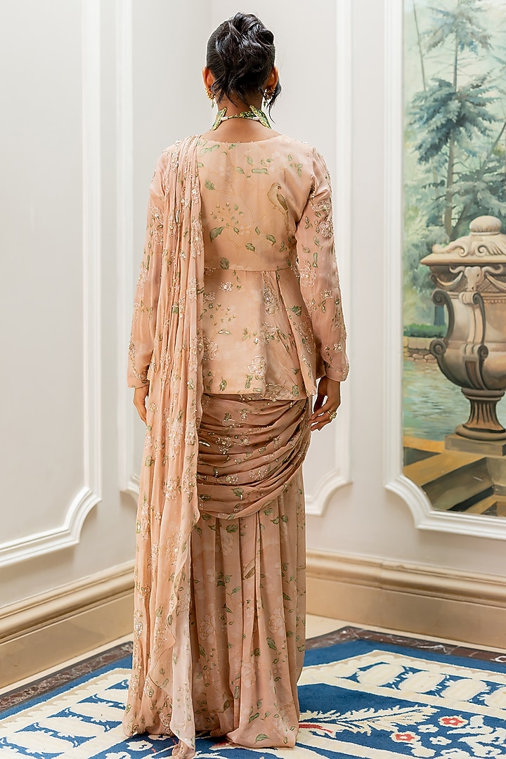 Old Rose Georgette Floral Printed Pre-Draped Wedding Saree Set by Paulmi & Harsh at Pernia's Pop Up Shop