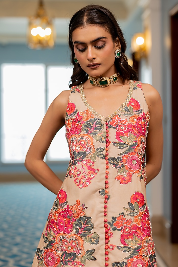 Old Rose Chiniya Silk Floral Printed Kurta Set by Paulmi & Harsh at Pernia's Pop Up Shop