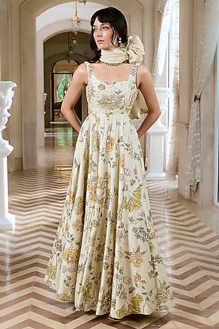 green emerald velvet dress Angarkha Floral Embellished Anarkali Suit Pink main image 0