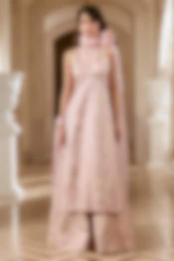 Flamingo Pink Jacquard Hand Embroidered High-Neck Kurta Set by Paulmi & Harsh at Pernia's Pop Up Shop