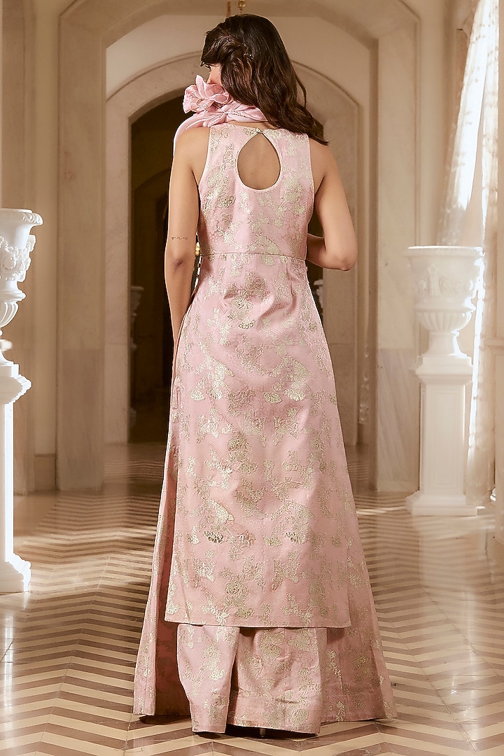Flamingo Pink Jacquard Hand Embroidered High-Neck Kurta Set by Paulmi & Harsh at Pernia's Pop Up Shop