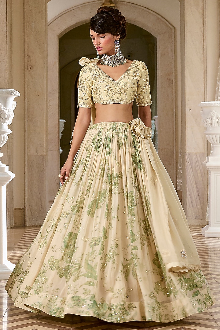 Ivory & Green Pure Organza Hand Embroidered Wedding Lehenga Set by Paulmi & Harsh at Pernia's Pop Up Shop