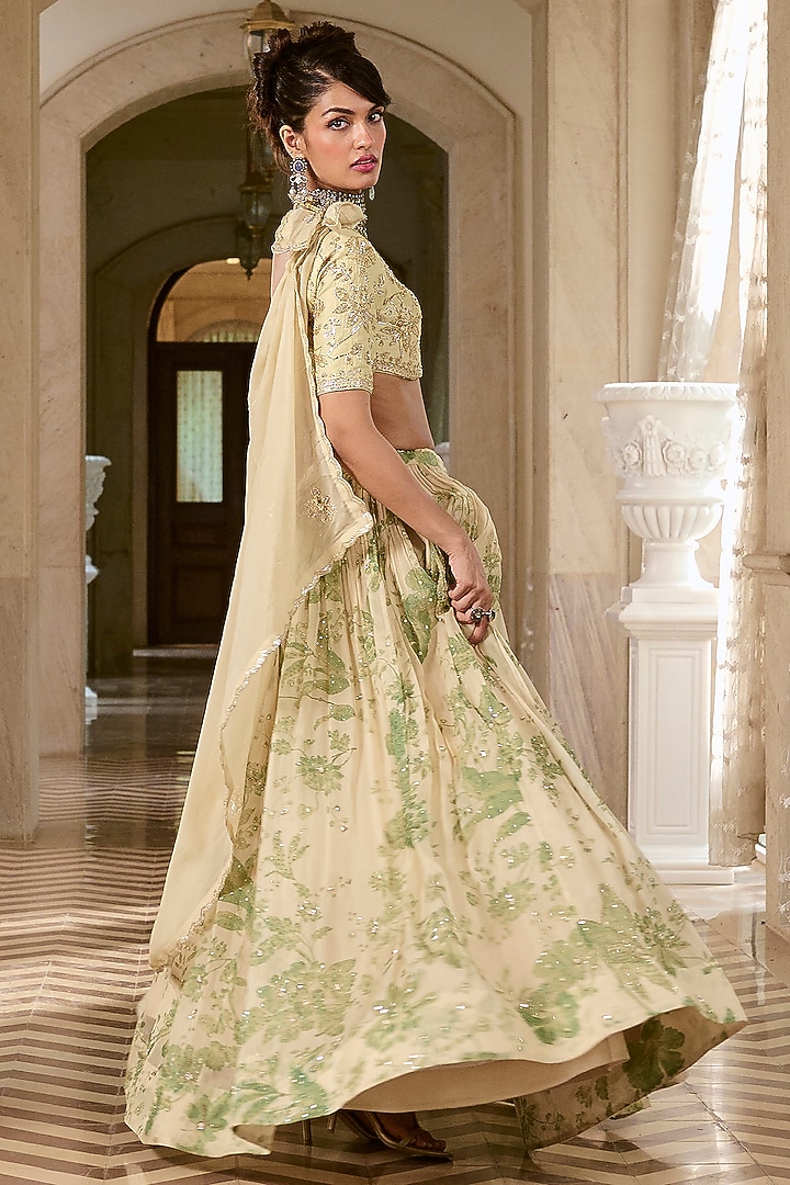 Ivory & Green Pure Organza Hand Embroidered Wedding Lehenga Set by Paulmi & Harsh at Pernia's Pop Up Shop