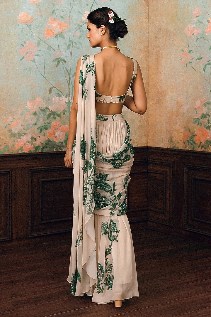 Ivory & Green Georgette Printed Pre-Draped Wedding Saree Set by Paulmi & Harsh at Pernia's Pop Up Shop