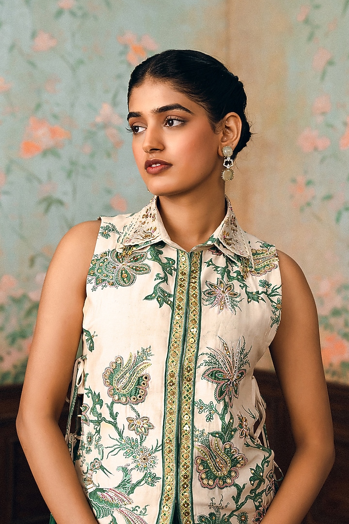 Green Gokul Chiniya Polka Dot Printed Skirt Set by Paulmi & Harsh at Pernia's Pop Up Shop