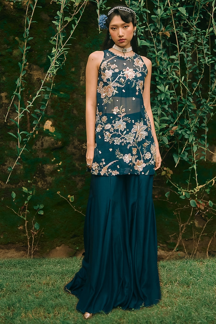 Berry Blue Pure Organza Printed & Embroidered Kurta Set by Paulmi & Harsh at Pernia's Pop Up Shop